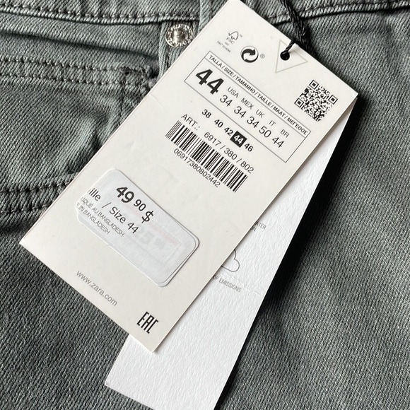 Zara NWT cycling shorts 98% cotton 2% elastane button fly front raw edge Sz 34 - Picture 5 of 8